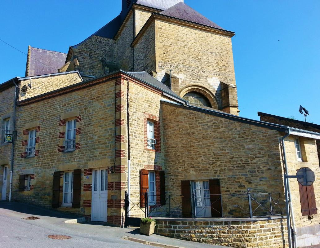 photo 0