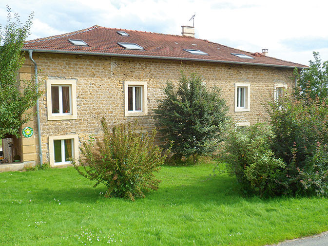photo 0