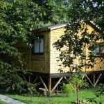 Cabane sur pilotis - CHATAIGNE - FUMAY - Ardennes
